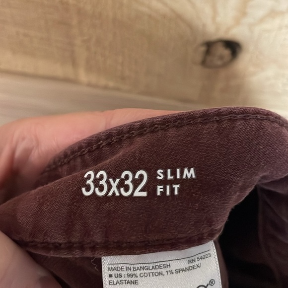 Banana Republic Travel Jean size 33x32 Maroon Color Slim Fit Stretchy Jeans - Picture 12 of 13